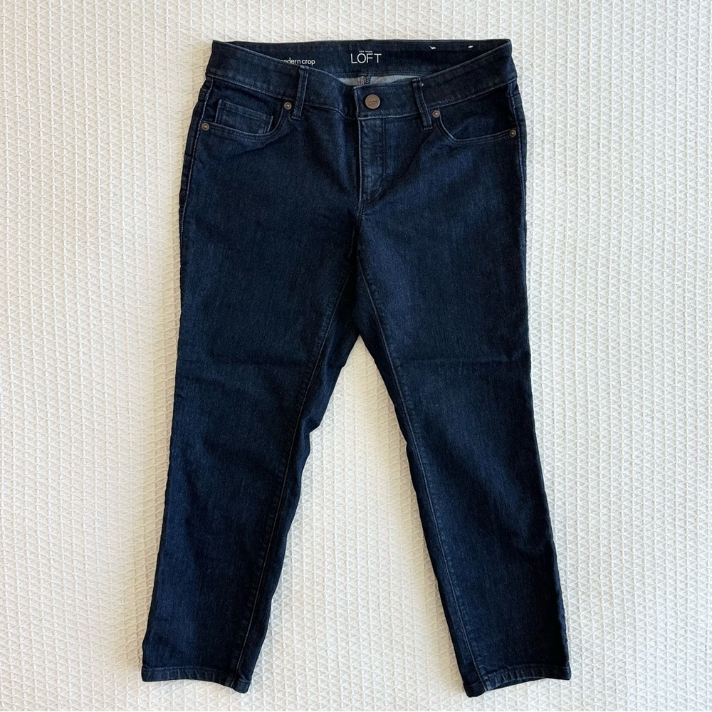 LOFT dark wash modern crop jeans size 28 / 6